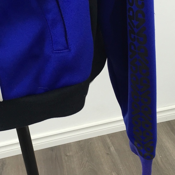 Nike Vintage Sweater | Medium - Picture 3 of 5